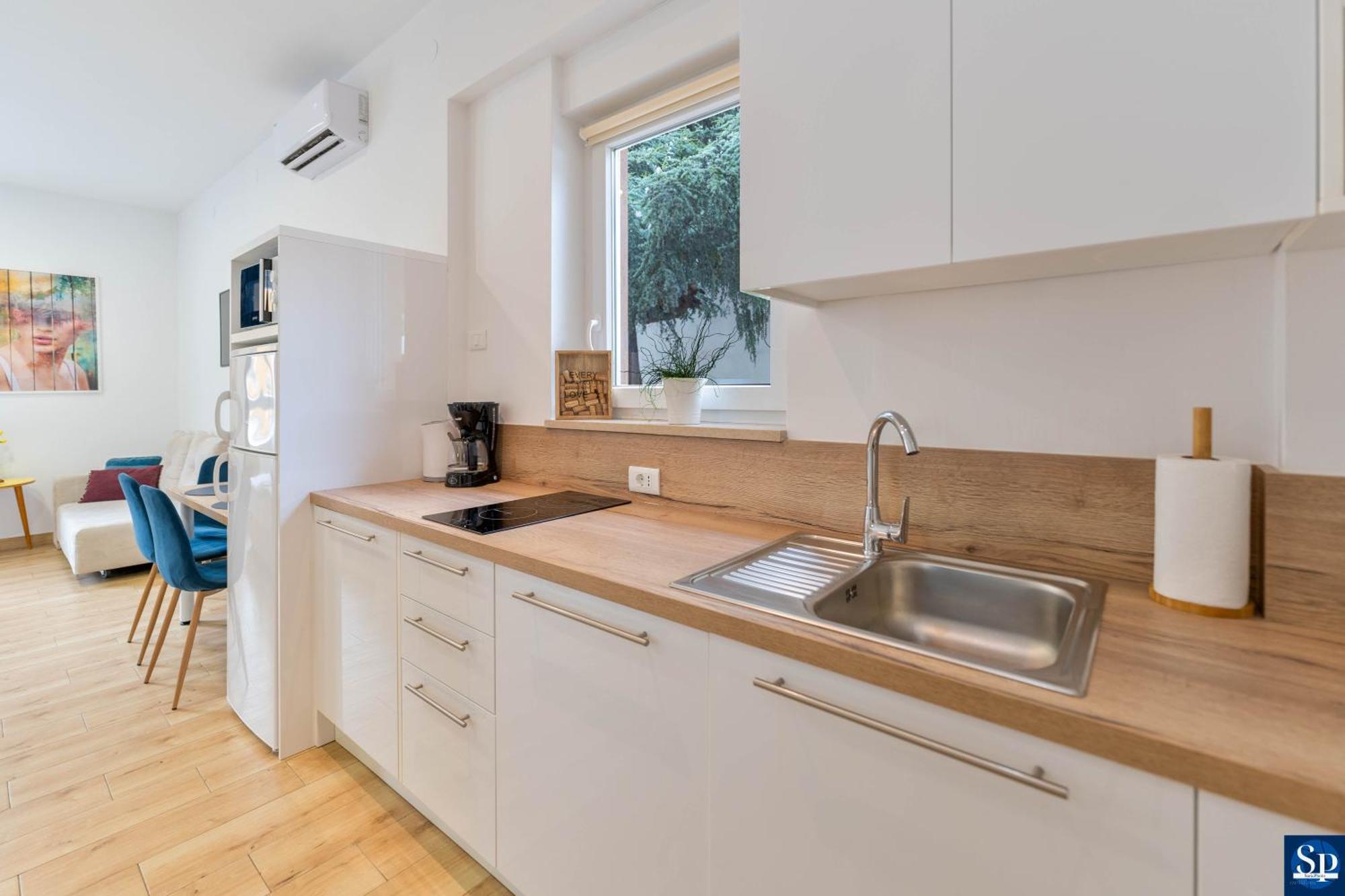 Colosseum Garden Studio Apartments Пула Экстерьер фото