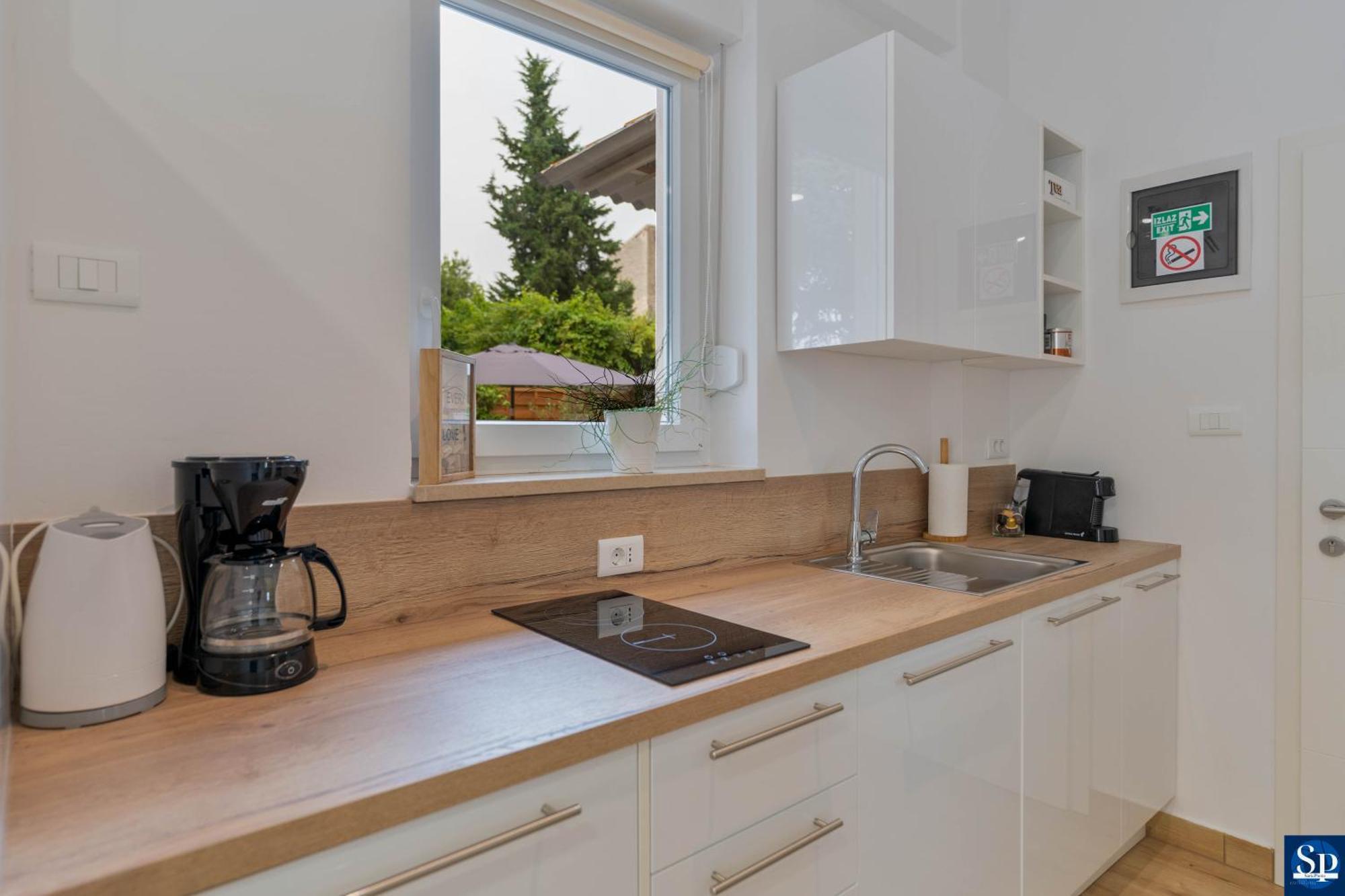 Colosseum Garden Studio Apartments Пула Экстерьер фото
