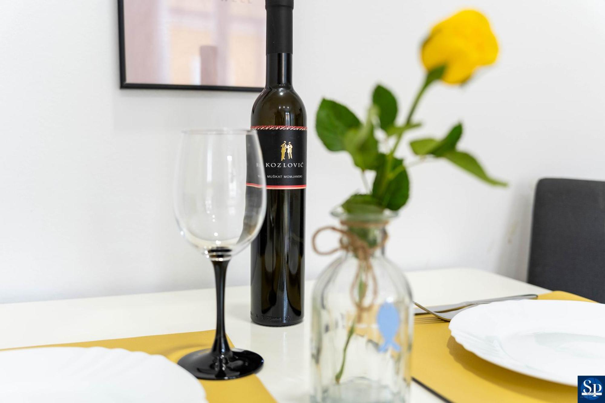 Colosseum Garden Studio Apartments Пула Экстерьер фото