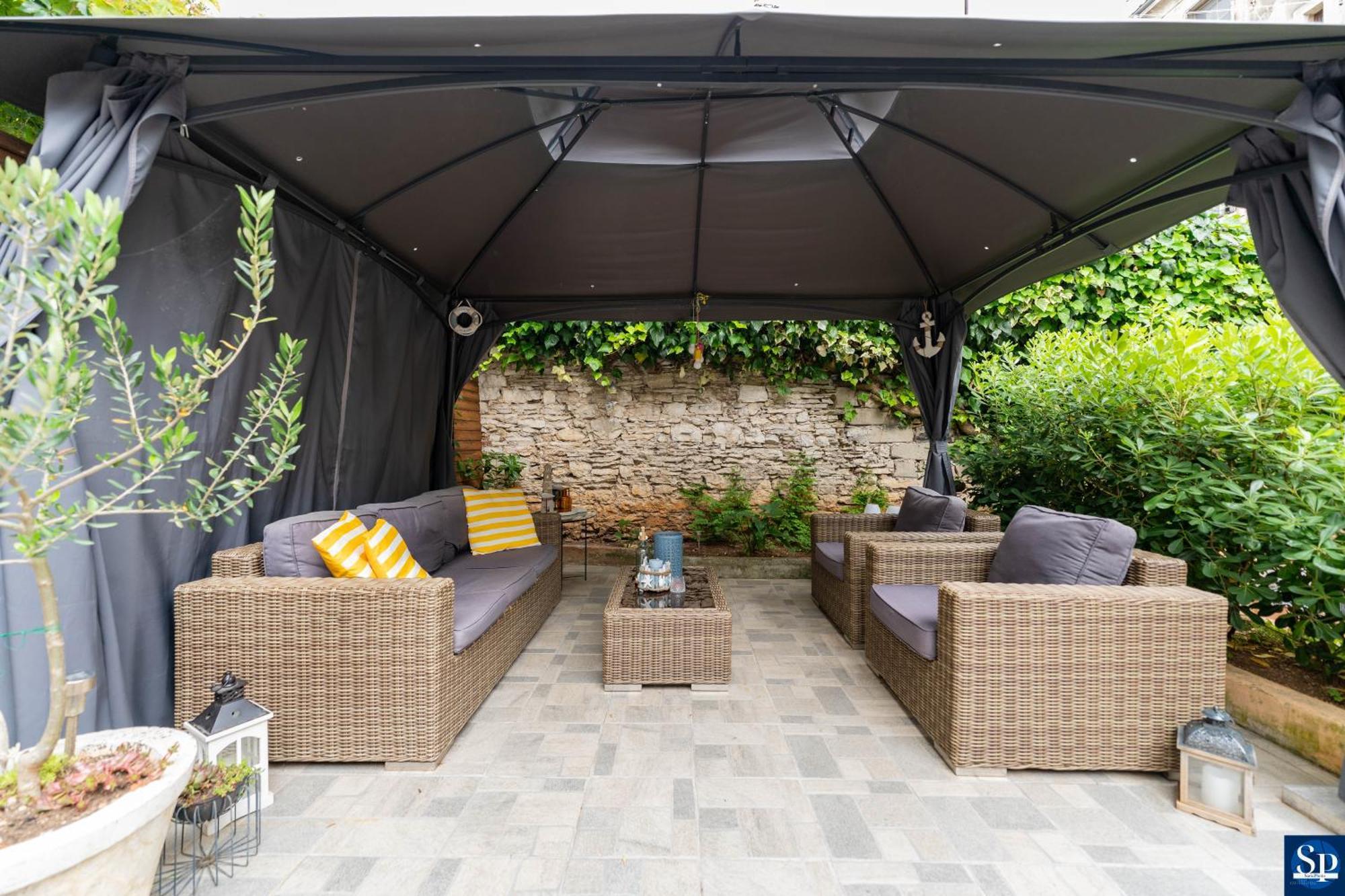 Colosseum Garden Studio Apartments Пула Экстерьер фото